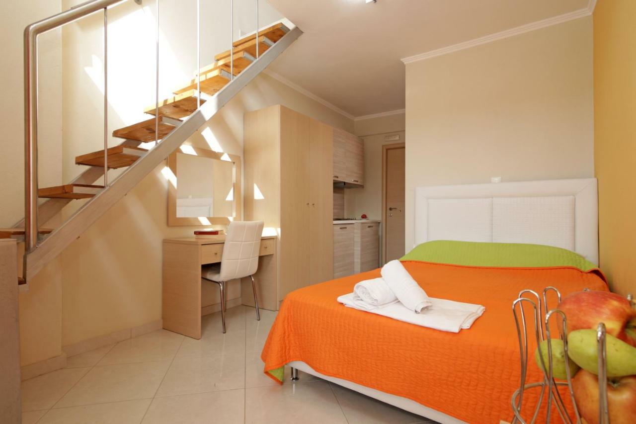 Mavridis Rooms Никити Экстерьер фото